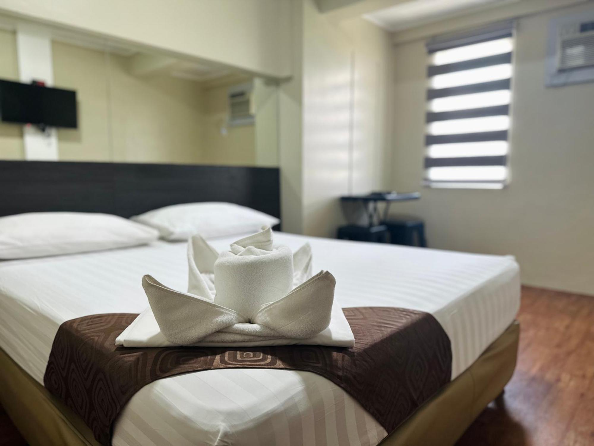 Dg Budget Hotel Salem Pasay Exterior foto